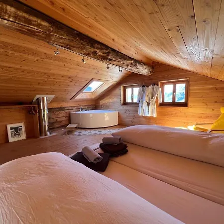 Biene - Swiss Alp With Sauna And Jacuzzi Chalet Ulrichen
